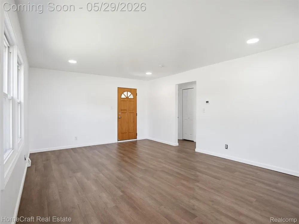 31245 BEVERLY ROAD Romulus City, MI 48174