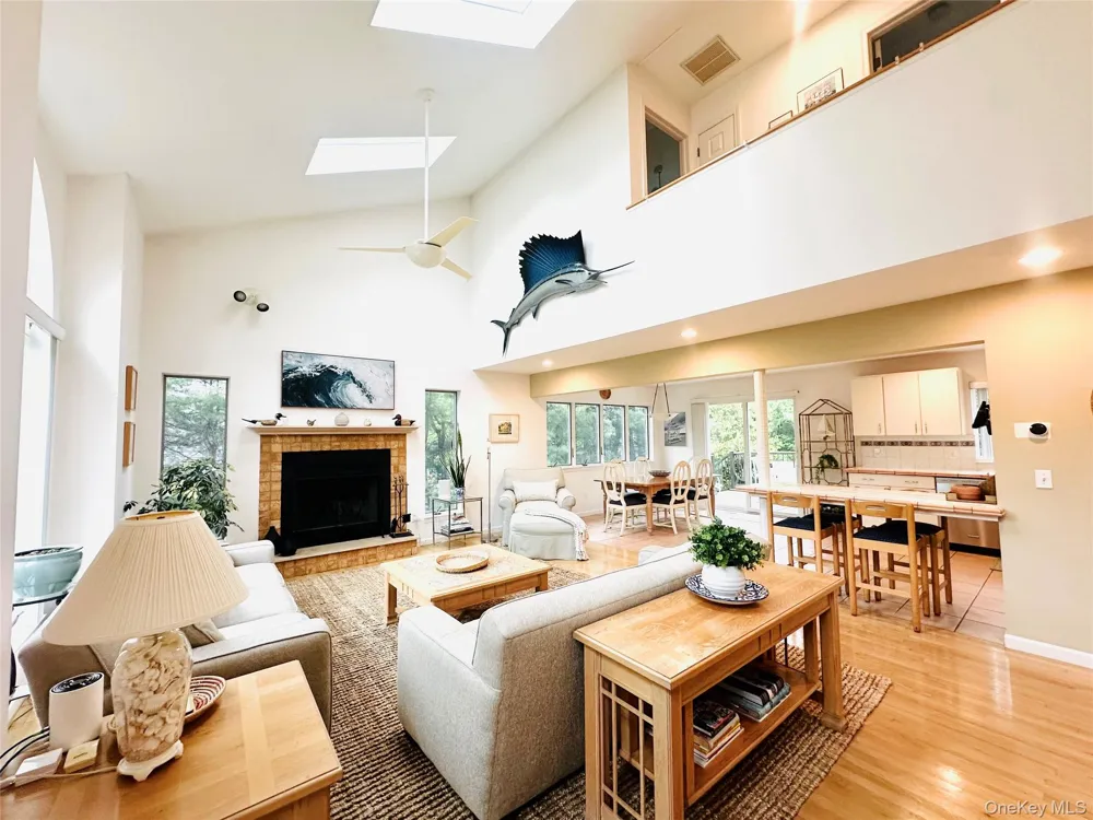 40 Hilltop Road Southampton, NY 11968
