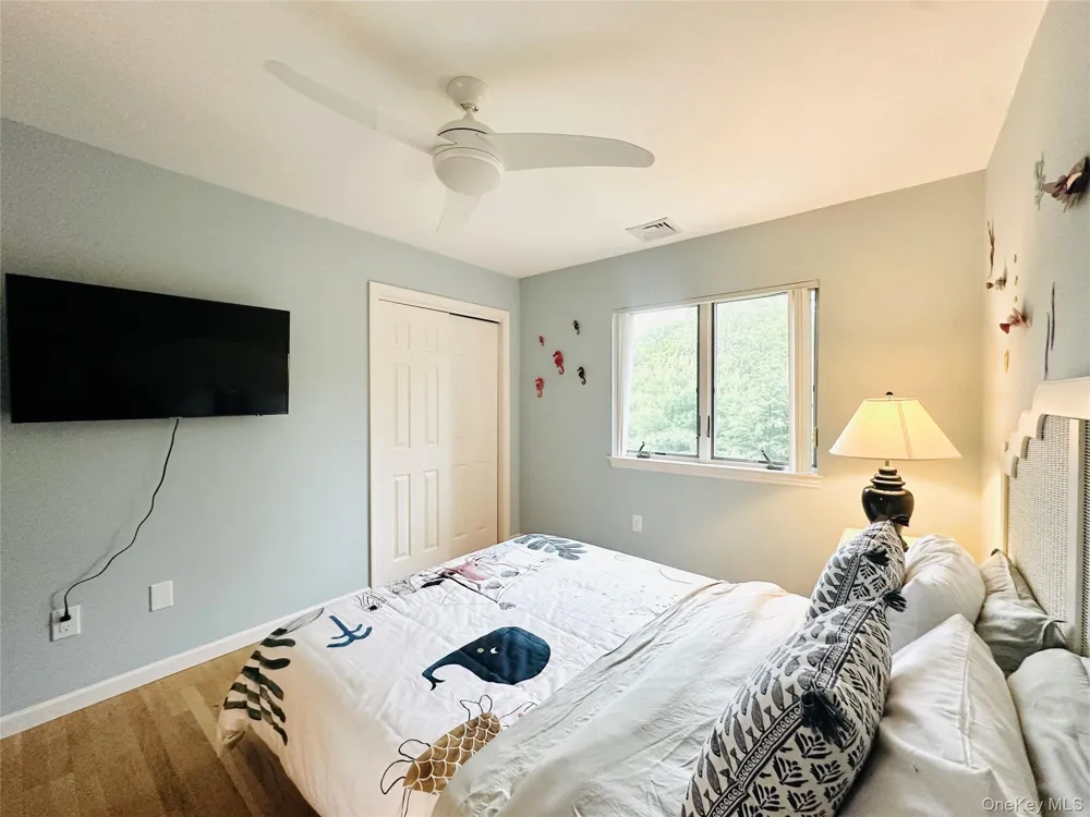 40 Hilltop Road Southampton, NY 11968
