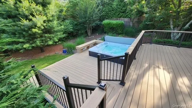 40 Hilltop Road Southampton, NY 11968