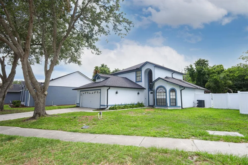 1152 TWIN RIVERS BOULEVARD Oviedo, FL 32766