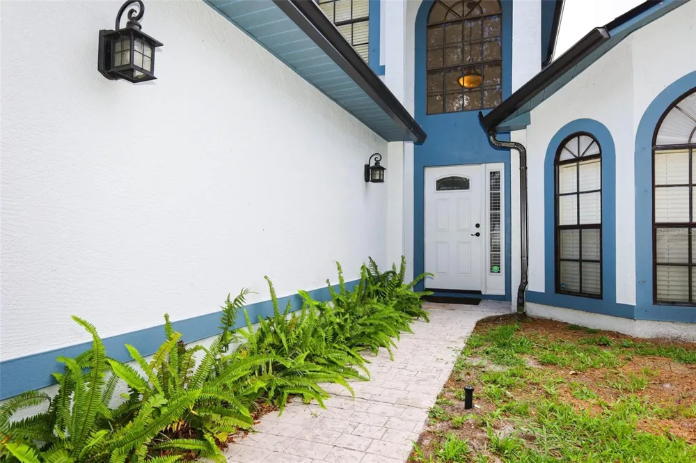 1152 TWIN RIVERS BOULEVARD Oviedo, FL 32766
