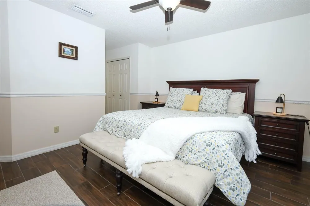 1152 TWIN RIVERS BOULEVARD Oviedo, FL 32766