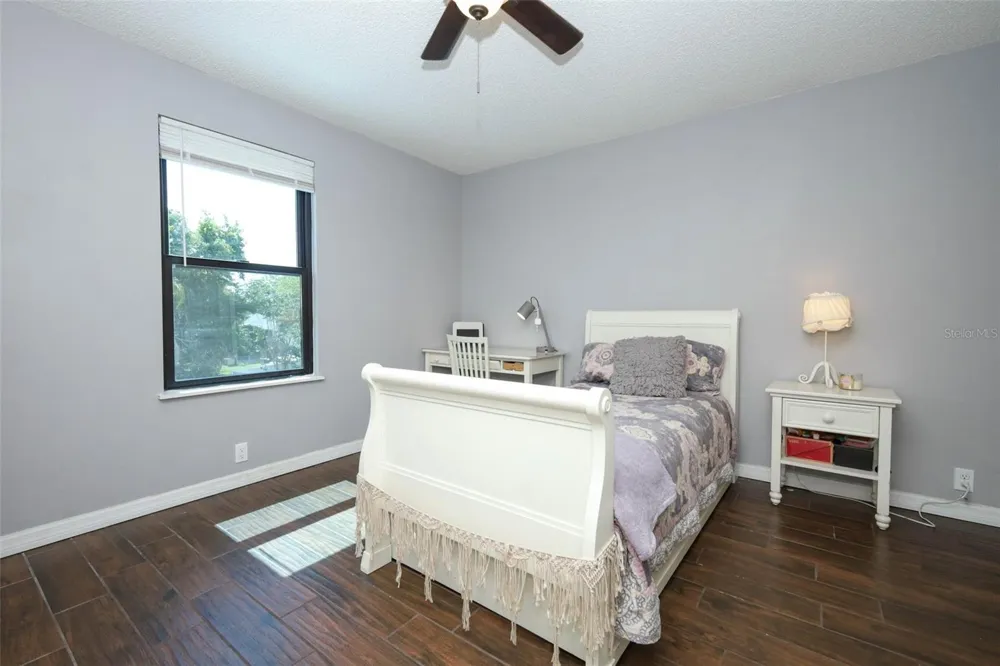 1152 TWIN RIVERS BOULEVARD Oviedo, FL 32766