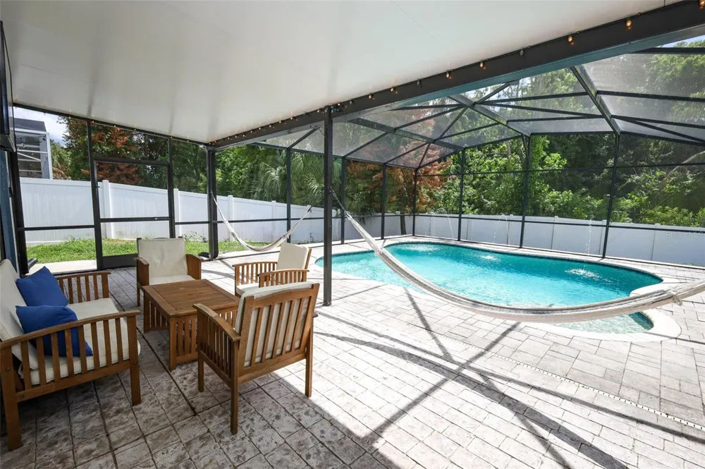 1152 TWIN RIVERS BOULEVARD Oviedo, FL 32766