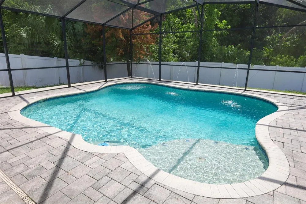 1152 TWIN RIVERS BOULEVARD Oviedo, FL 32766