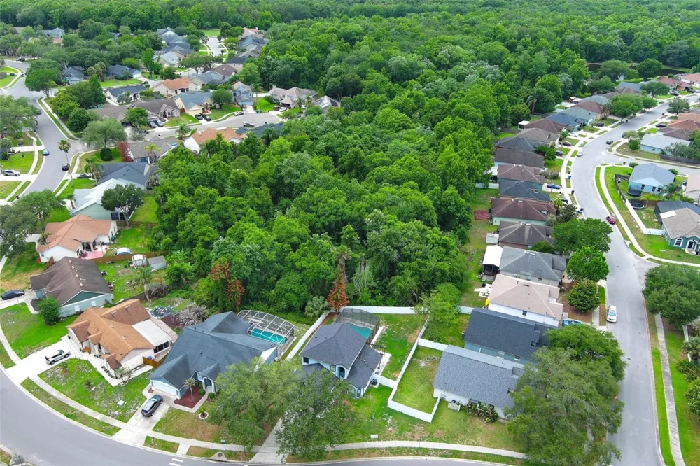 1152 TWIN RIVERS BOULEVARD Oviedo, FL 32766
