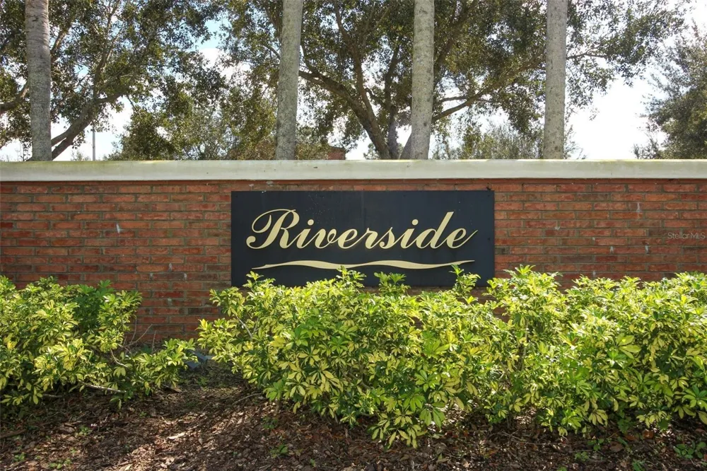 1152 TWIN RIVERS BOULEVARD Oviedo, FL 32766