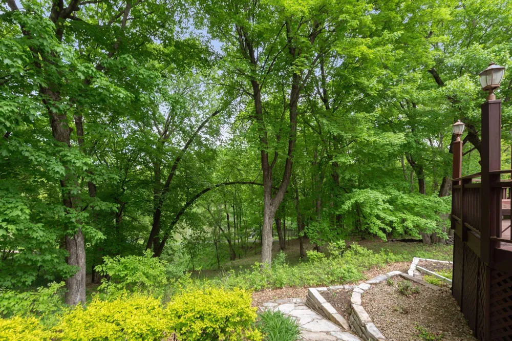 4355 Trillium Lane W Minnetrista, MN 55364