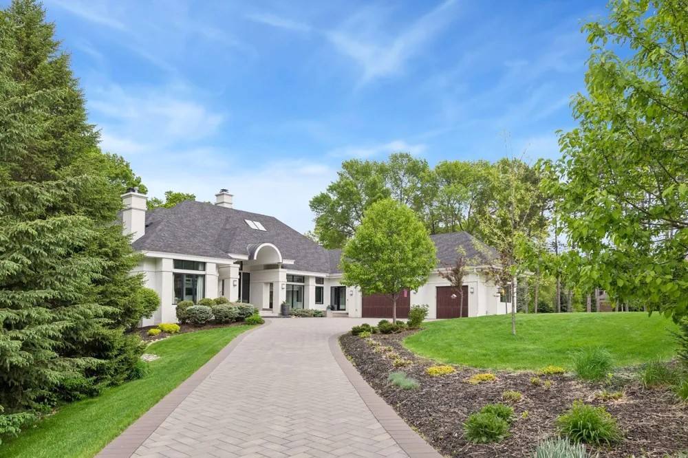 4355 Trillium Lane W Minnetrista, MN 55364