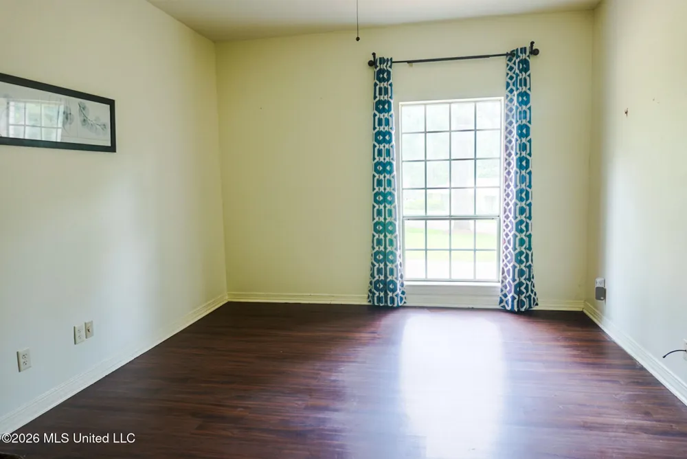 1605 Lissa Drive Mccomb, MS 39648