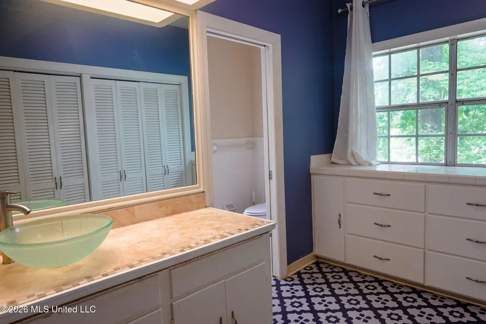 1605 Lissa Drive Mccomb, MS 39648