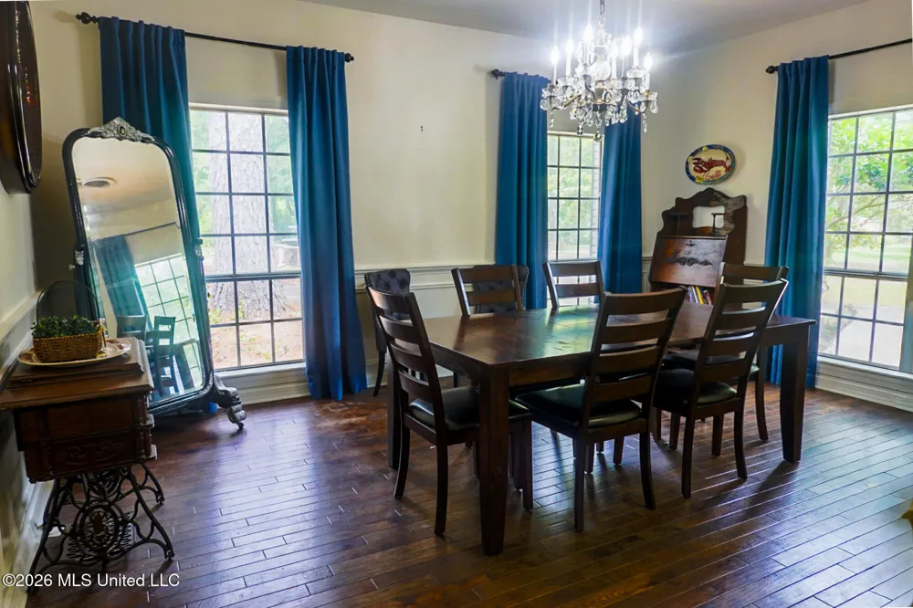 1605 Lissa Drive Mccomb, MS 39648