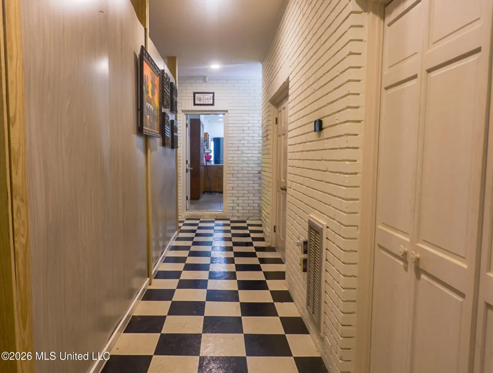 1605 Lissa Drive Mccomb, MS 39648