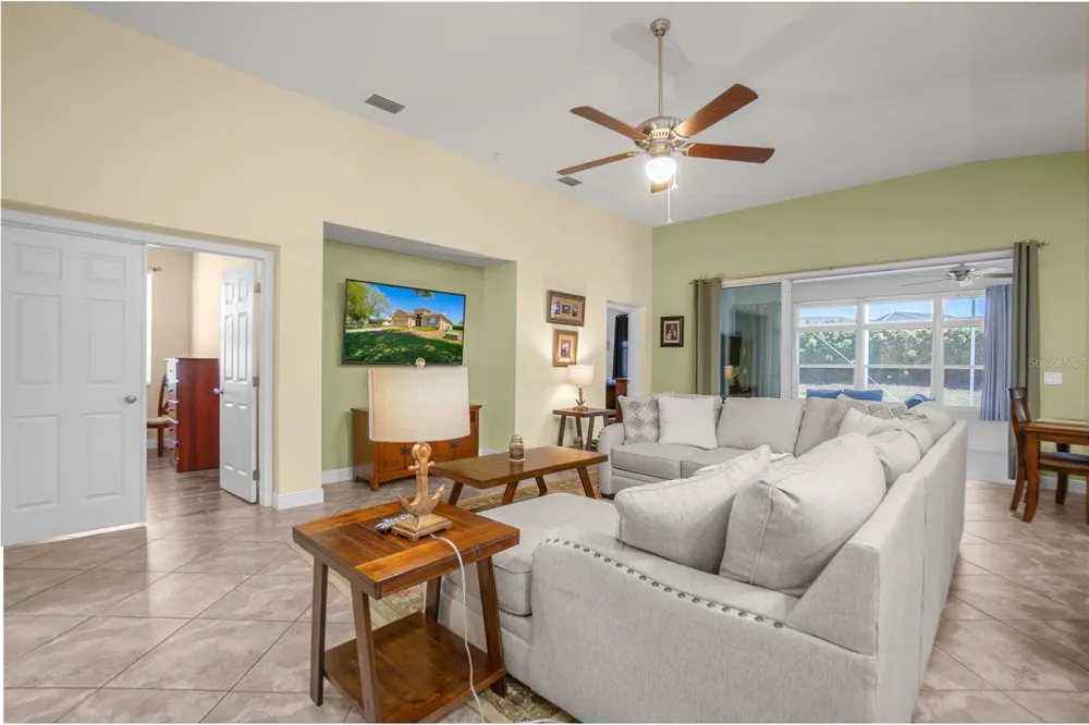 2163 BRENTWOOD CIRCLE Lecanto, FL 34461