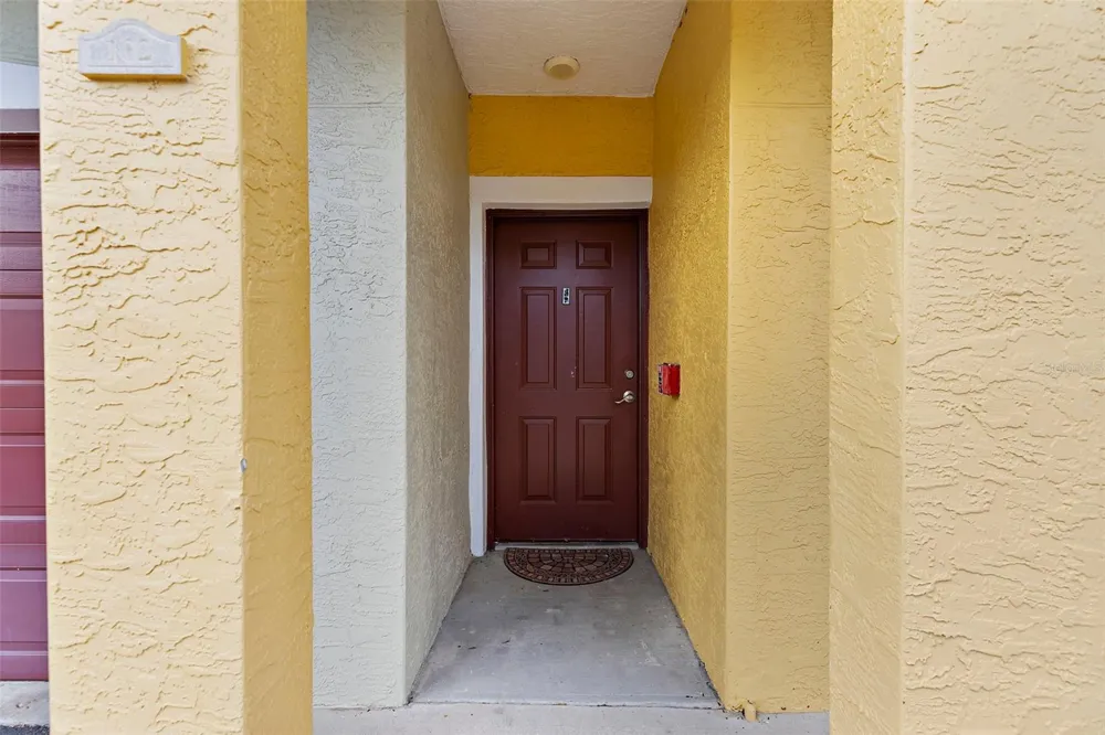 5601 BENTGRASS DRIVE #102 Sarasota, FL 34235