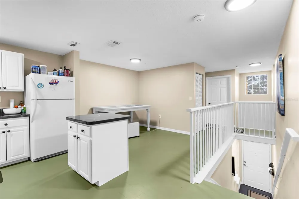 5601 BENTGRASS DRIVE #102 Sarasota, FL 34235