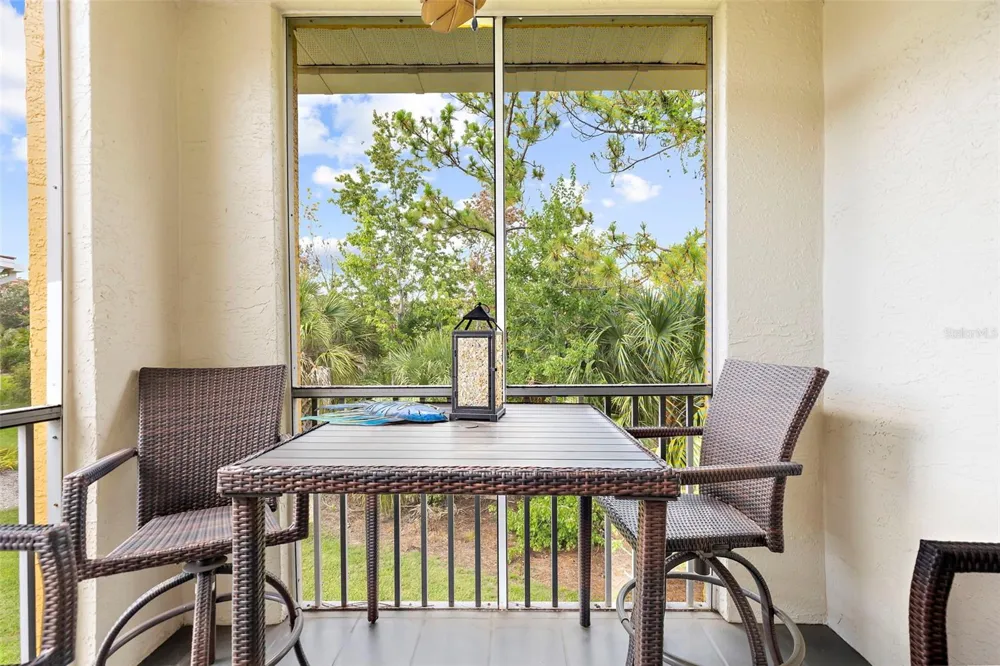 5601 BENTGRASS DRIVE #102 Sarasota, FL 34235