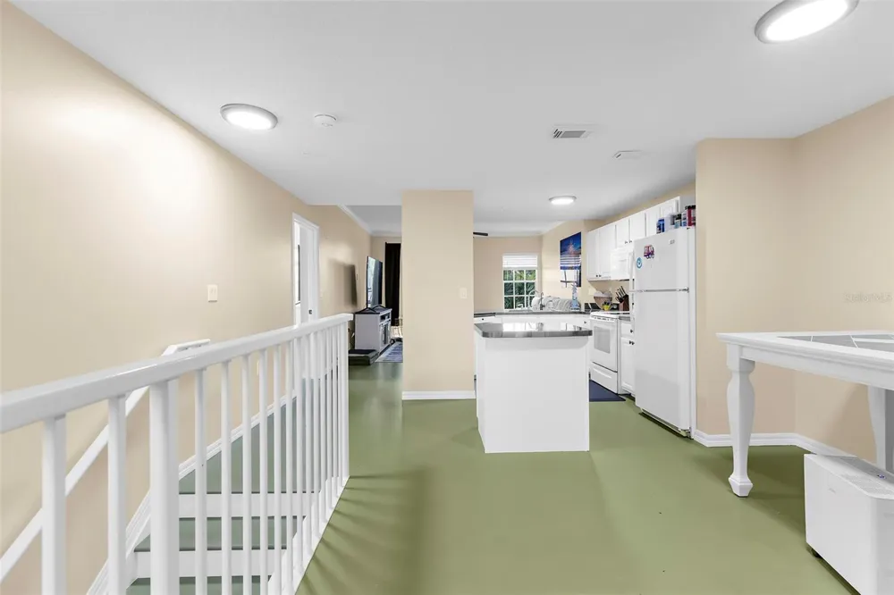 5601 BENTGRASS DRIVE #102 Sarasota, FL 34235