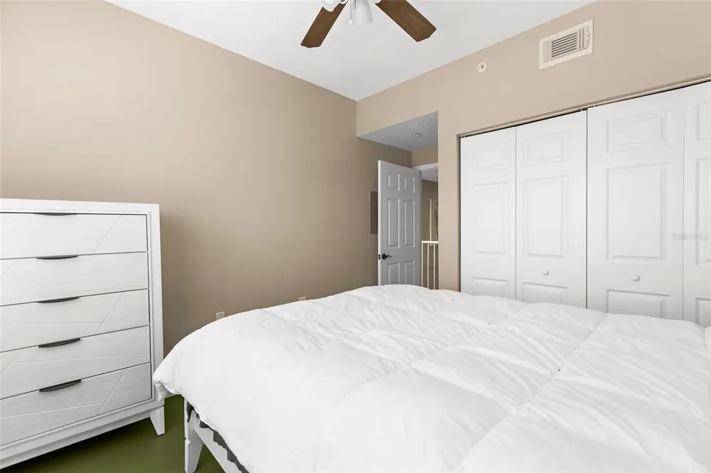 5601 BENTGRASS DRIVE #102 Sarasota, FL 34235