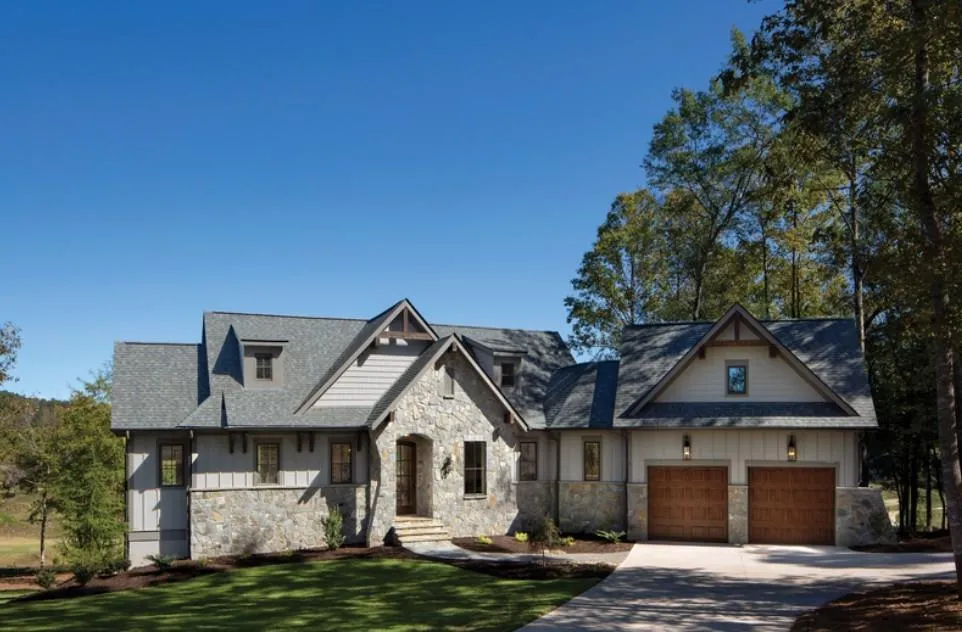 208A Lake Pointe Drive