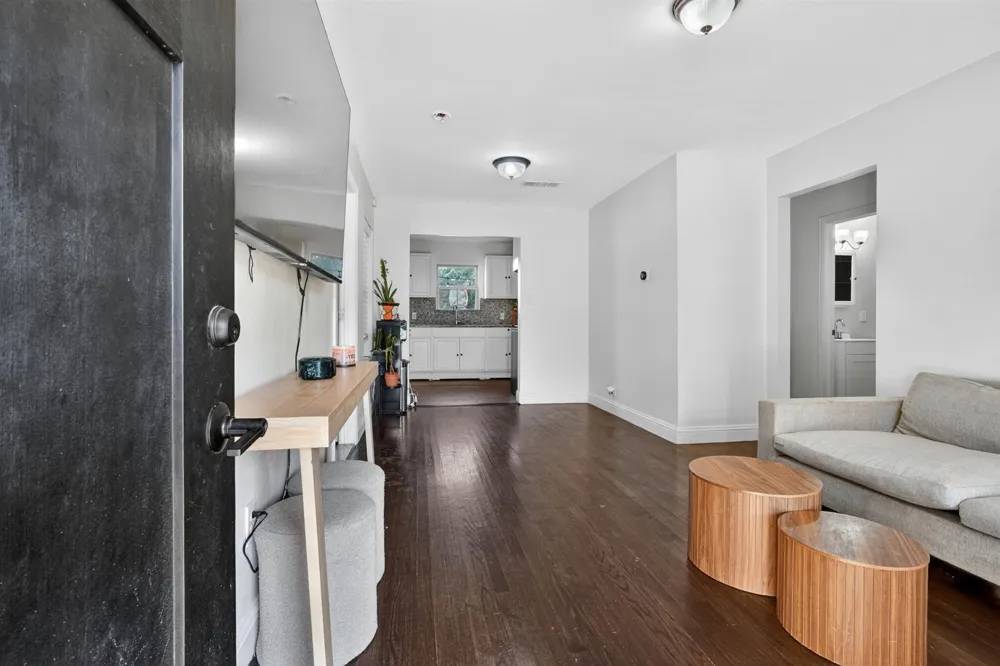 2730 Marjorie Avenue Dallas, TX 75216