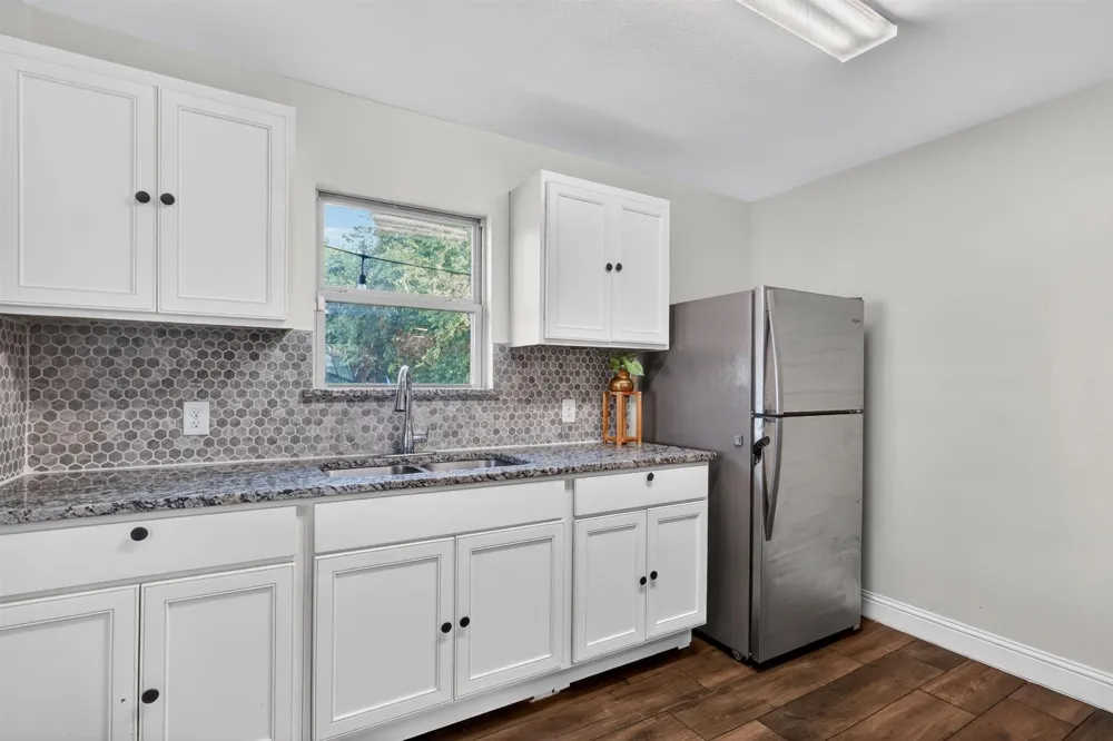 2730 Marjorie Avenue Dallas, TX 75216