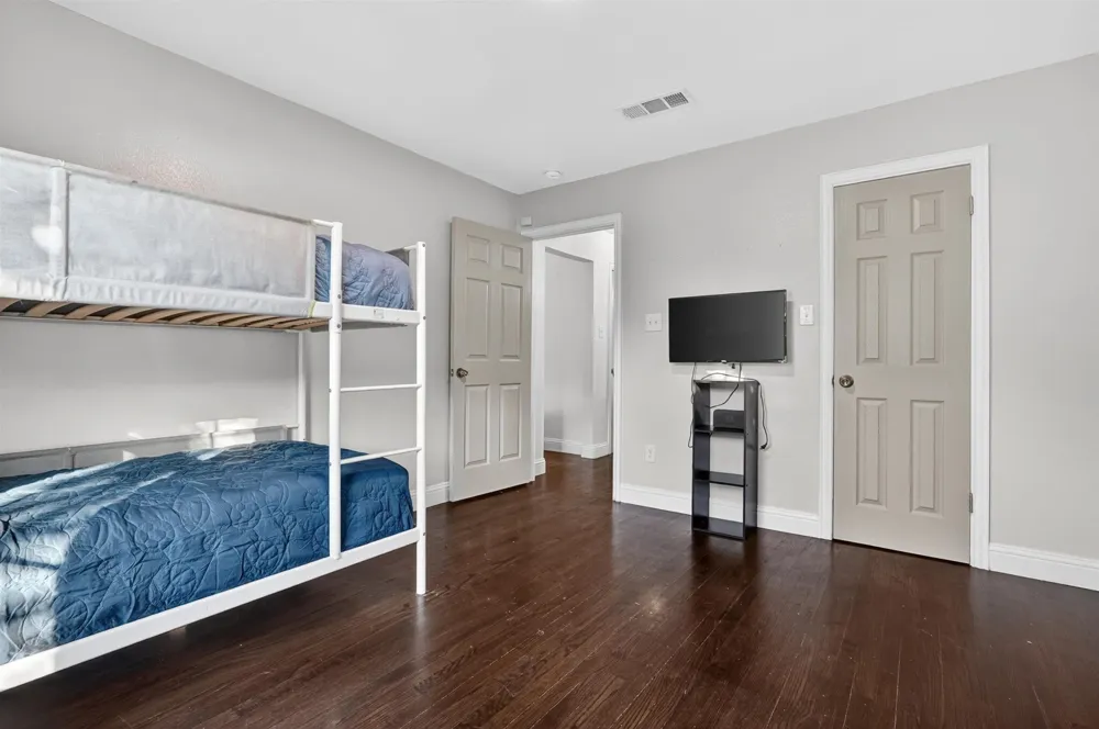 2730 Marjorie Avenue Dallas, TX 75216