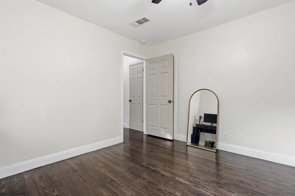 2730 Marjorie Avenue Dallas, TX 75216