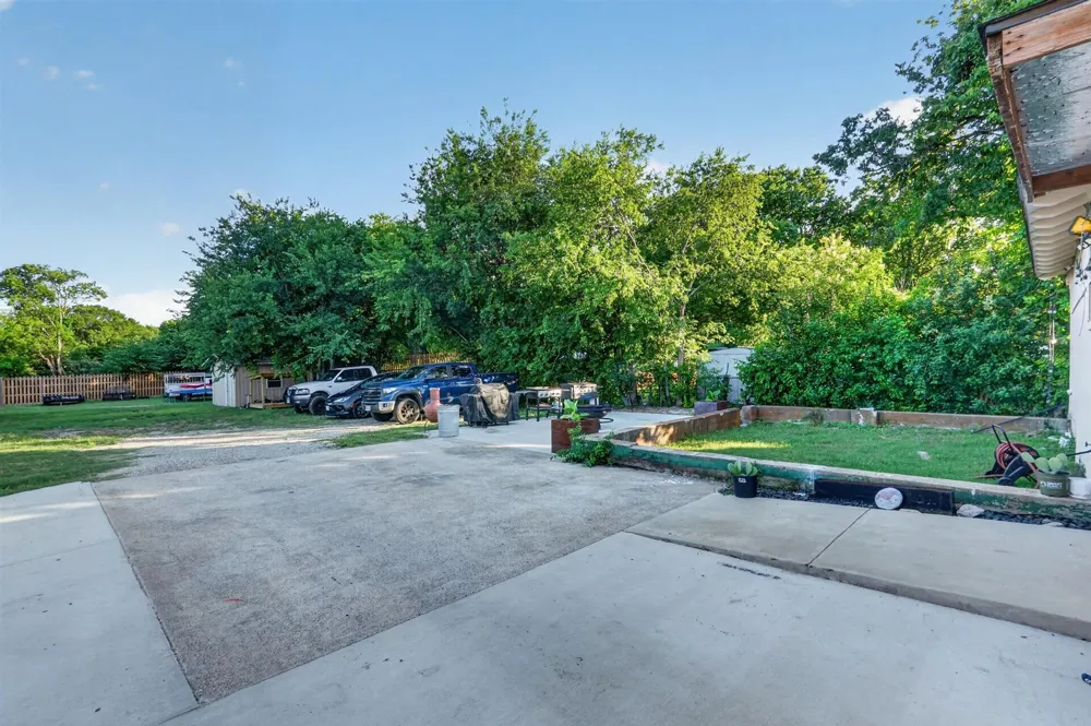 2730 Marjorie Avenue Dallas, TX 75216