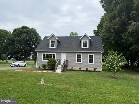 1010 TWIN COURT