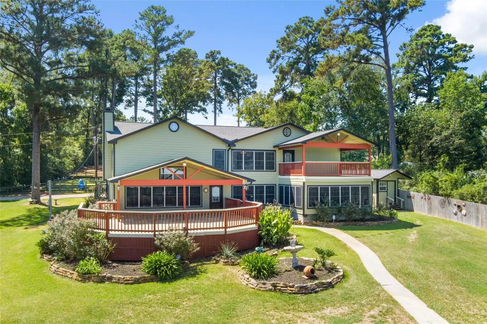 200 Trott Lane Point Blank, TX 77364