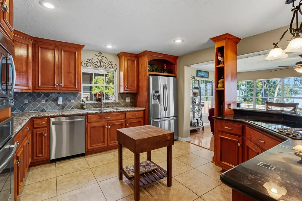 200 Trott Lane Point Blank, TX 77364
