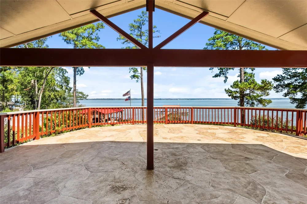 200 Trott Lane Point Blank, TX 77364