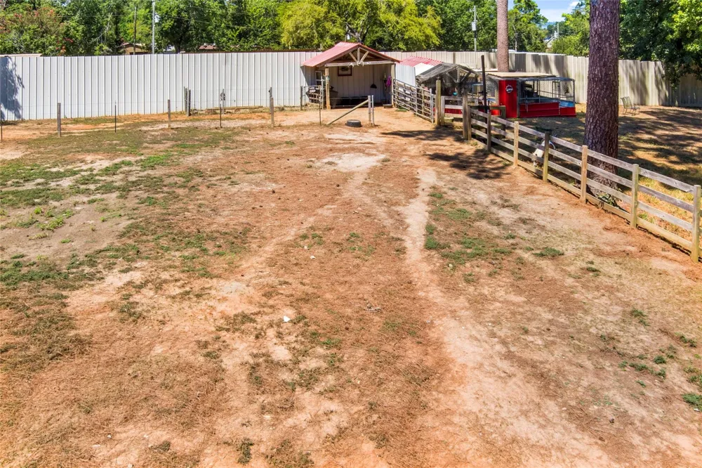 200 Trott Lane Point Blank, TX 77364