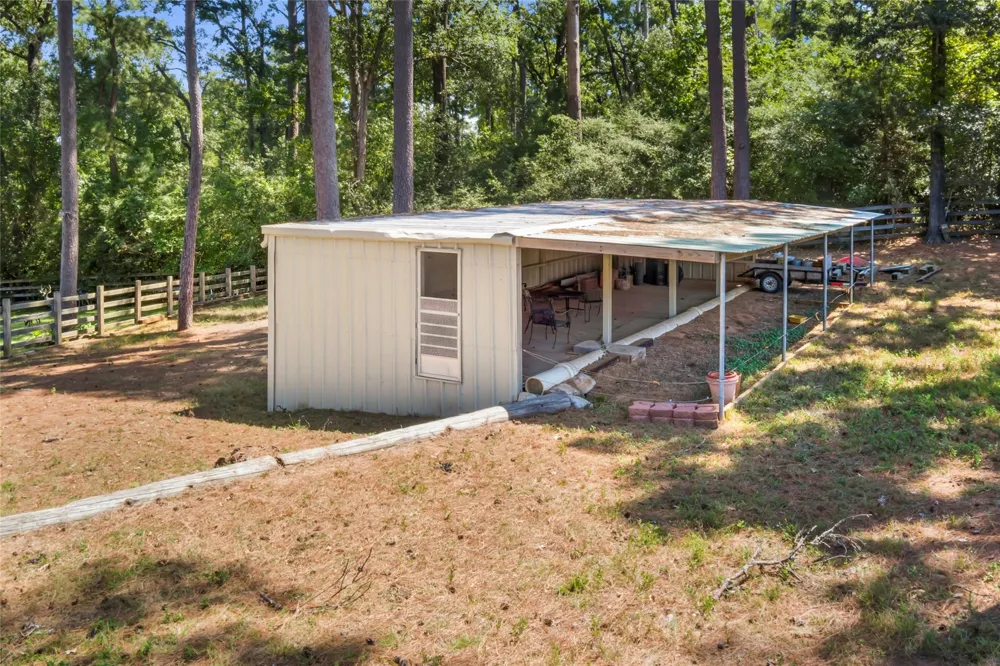 200 Trott Lane Point Blank, TX 77364