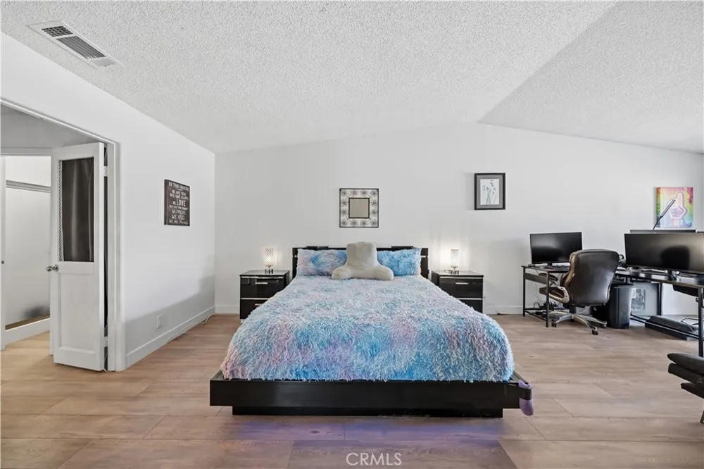 963 Shady Lane Glendora, CA 91740