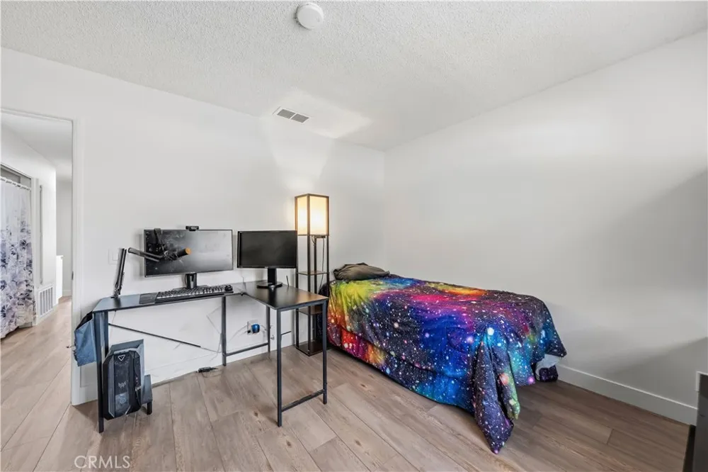 963 Shady Lane Glendora, CA 91740