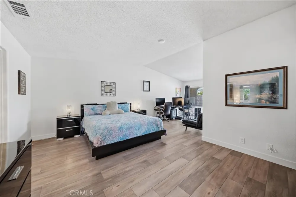 963 Shady Lane Glendora, CA 91740