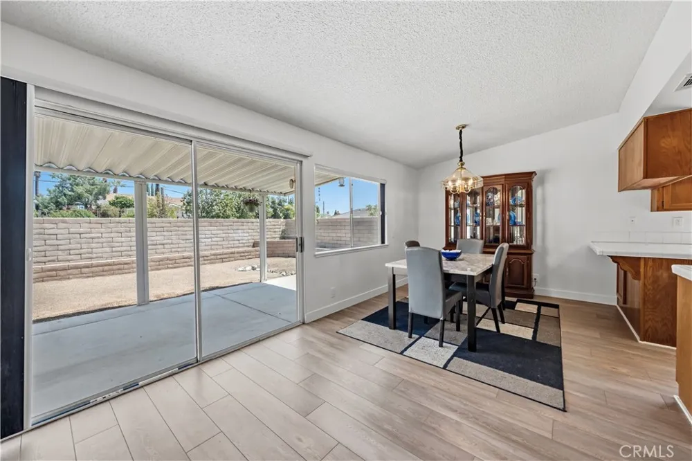 963 Shady Lane Glendora, CA 91740