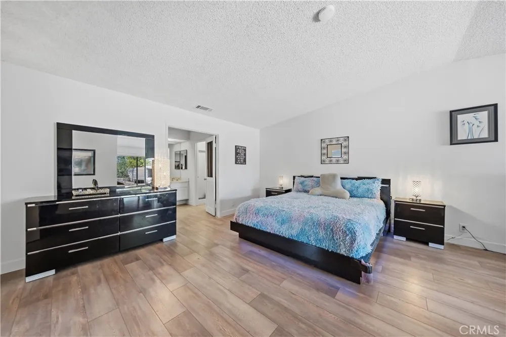 963 Shady Lane Glendora, CA 91740