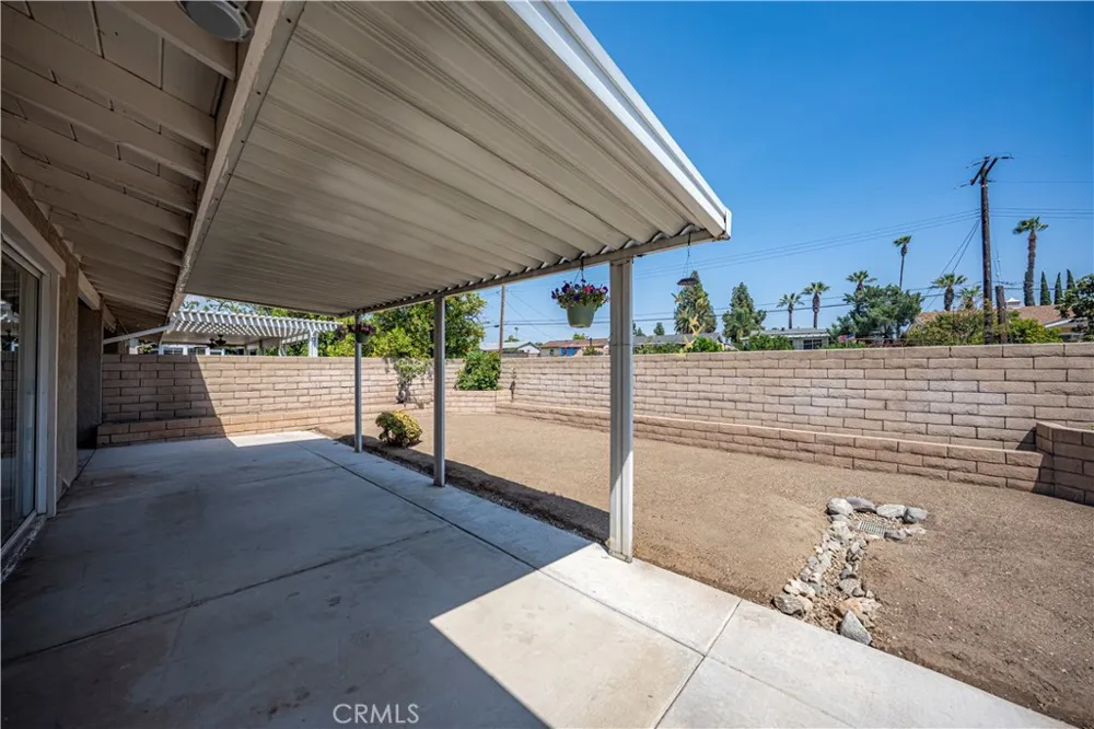 963 Shady Lane Glendora, CA 91740