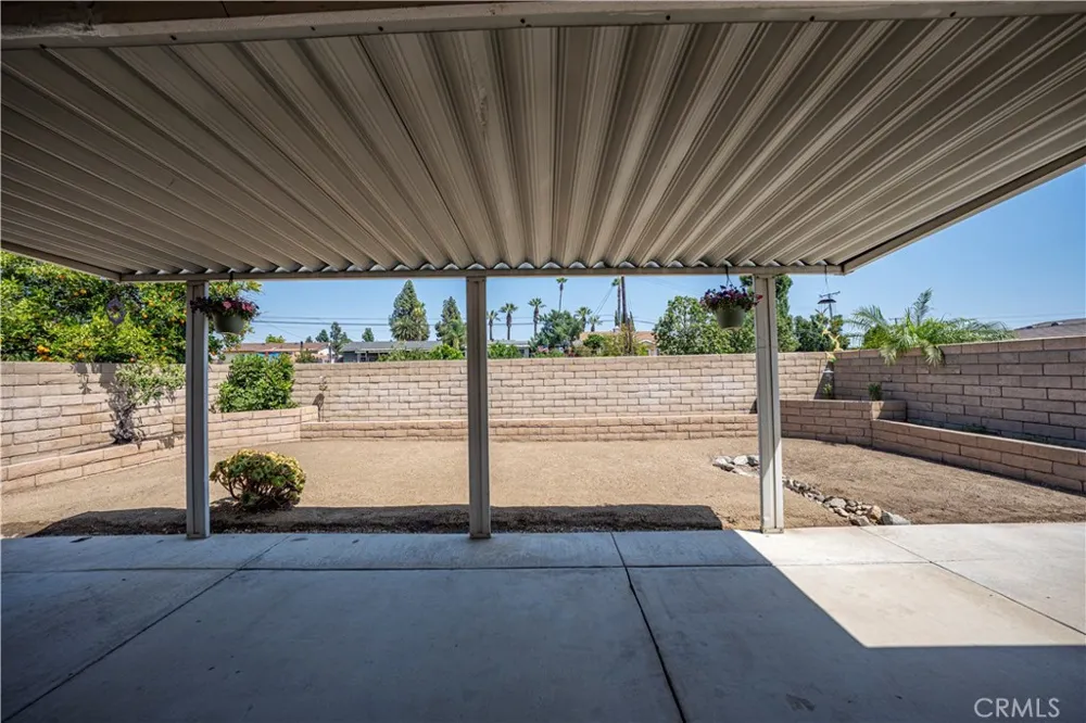 963 Shady Lane Glendora, CA 91740