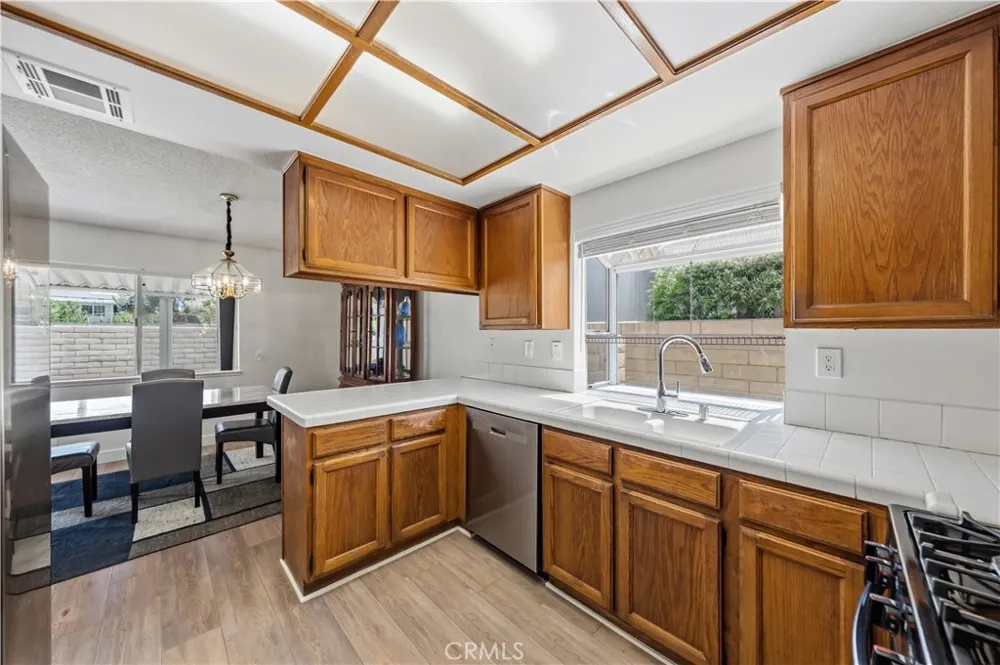963 Shady Lane Glendora, CA 91740