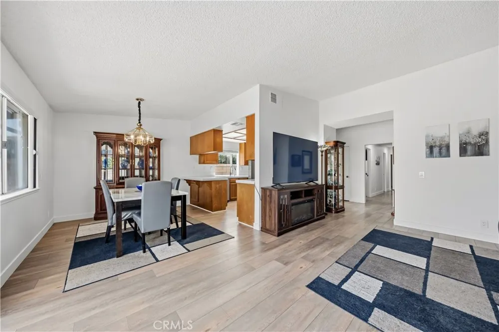 963 Shady Lane Glendora, CA 91740