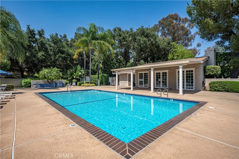 963 Shady Lane Glendora, CA 91740