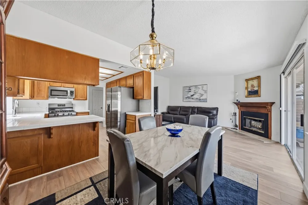963 Shady Lane Glendora, CA 91740