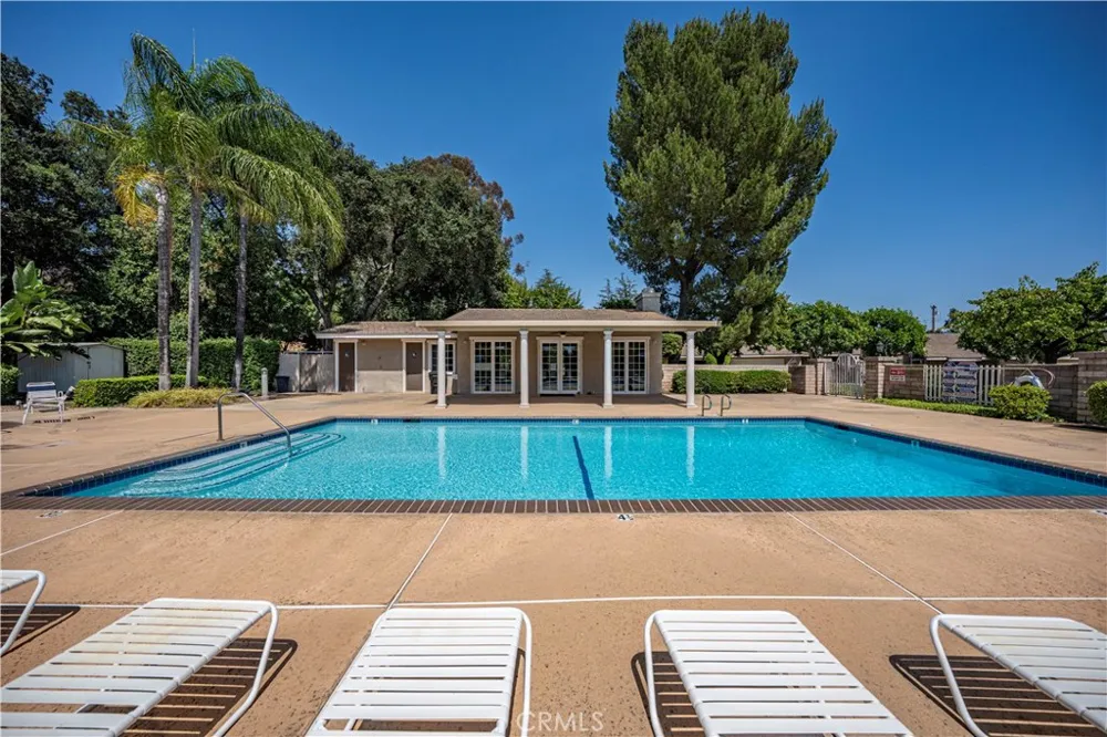 963 Shady Lane Glendora, CA 91740