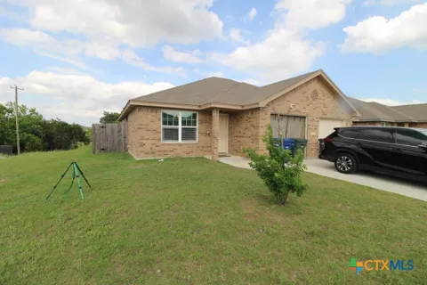 539 Lost Trail #A