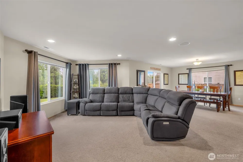 20489 Rustic View Rd SE Monroe, WA 98272